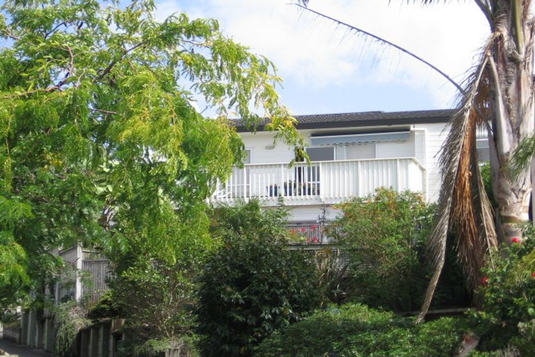 Photo of property in 12 Sailfish Drive, West Harbour, Auckland, 0618