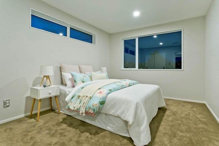 Photo of property in 6c Seaview Road, Milford, Auckland, 0620