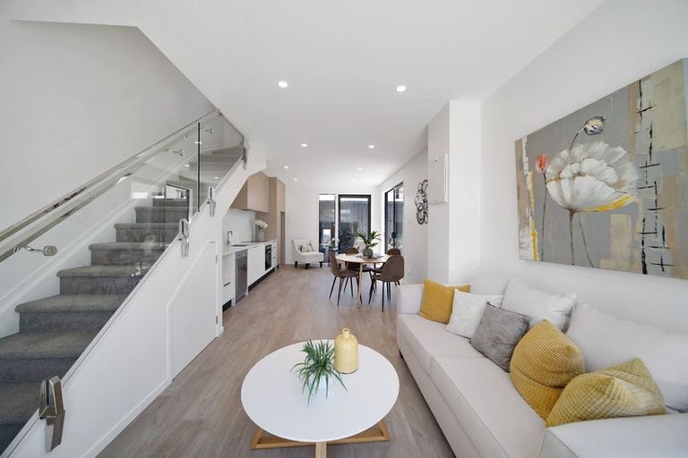 Photo of property in 9c Coates Road, Papatoetoe, Auckland, 2025