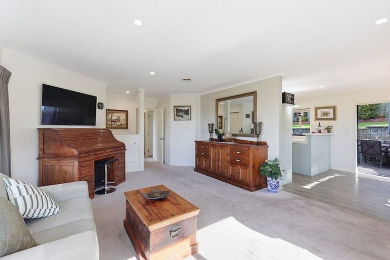Photo of property in 5 Rose Court, Orewa, 0931