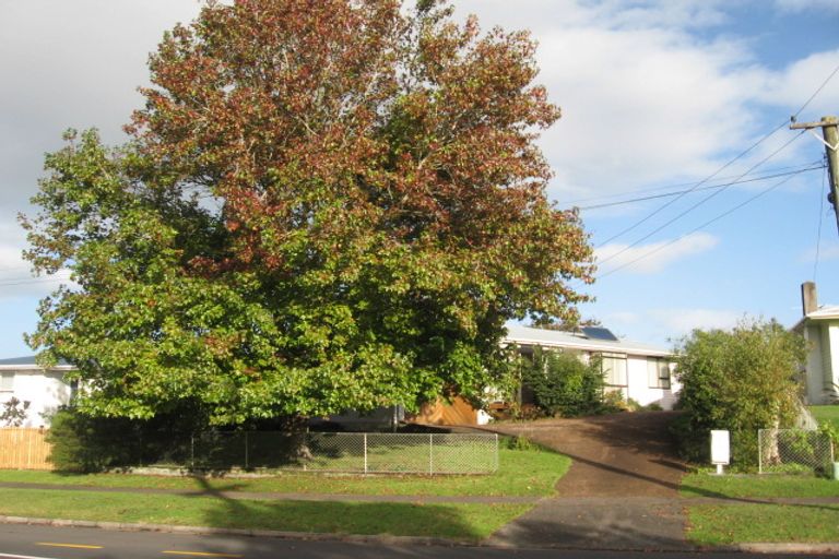 Photo of property in 47 Gossamer Drive, Pakuranga Heights, Auckland, 2010