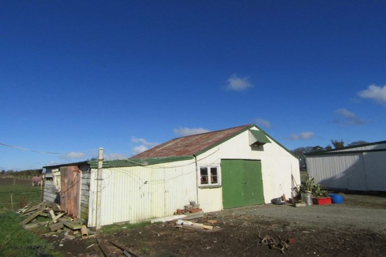 Photo of property in 61 Keillor Road, Waimate, 7980