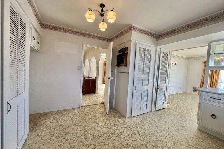 Photo of property in 3 Everglade Drive, Goodwood Heights, Auckland, 2105