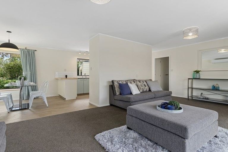 Photo of property in 27 Radiata Street, Fairview Downs, Hamilton, 3214