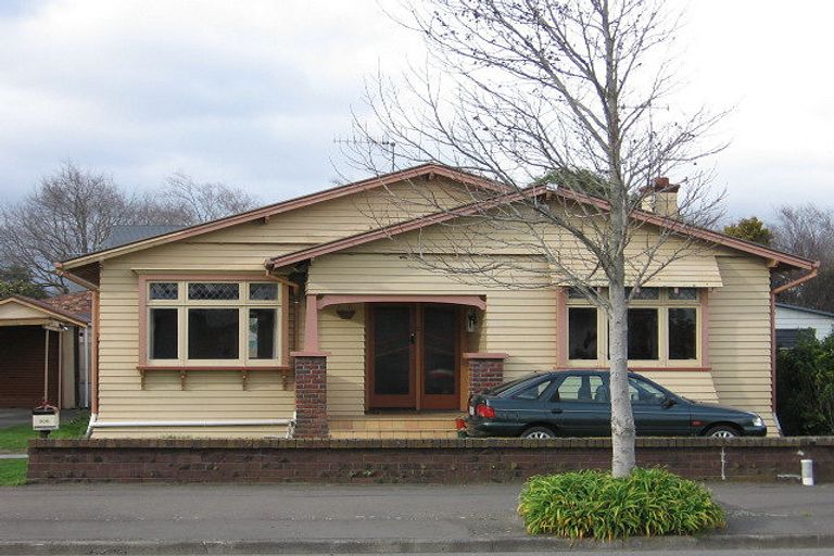 Photo of property in 506 Ferguson Street, Palmerston North, 4410