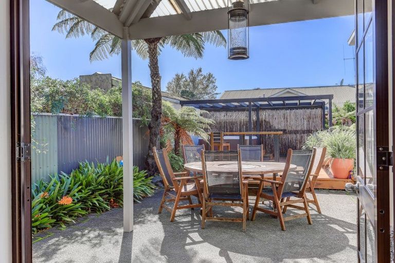 Photo of property in 6 Parkes Avenue, Saint Johns Hill, Whanganui, 4501