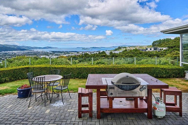 Photo of property in 11 Winifred Way, Belmont, Lower Hutt, 5010