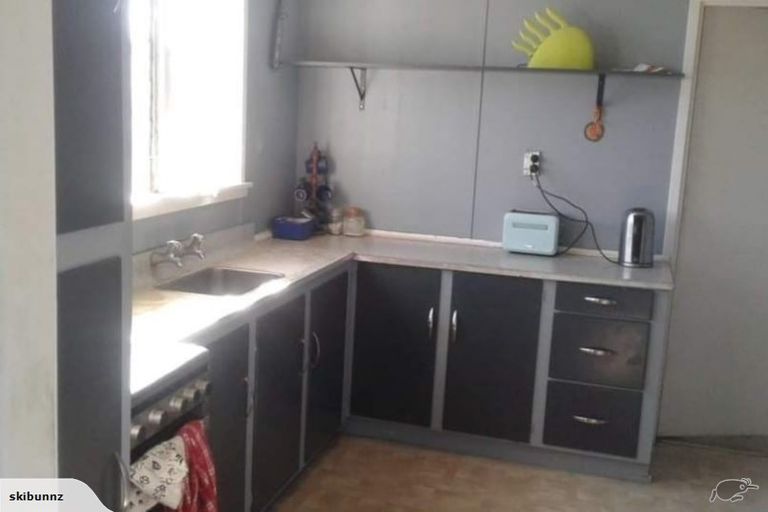 Photo of property in 50 Gorge Road, Maungaturoto, 0520