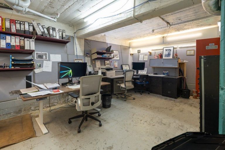 Photo of property in 10 Oxford Terrace, Mount Cook, Wellington, 6021