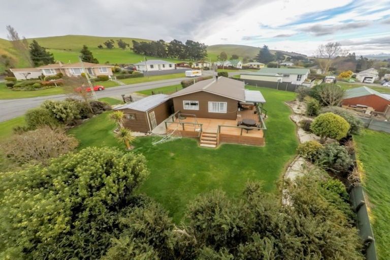 Photo of property in 18 Denham Terrace, Waikari, 7420