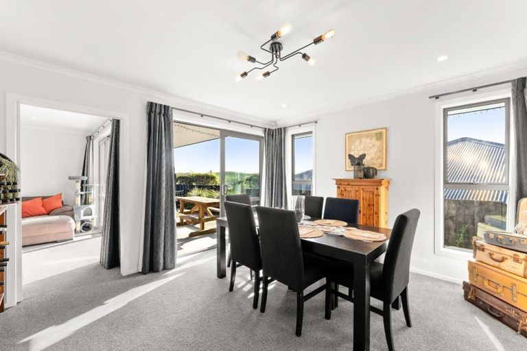 Photo of property in 210 Waikite Road, Welcome Bay, Tauranga, 3175