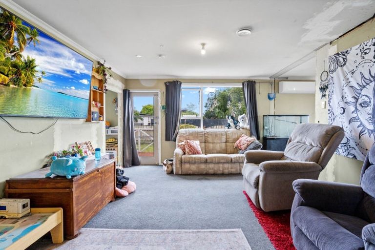 Photo of property in 37 Queen Street, Otautau, 9610