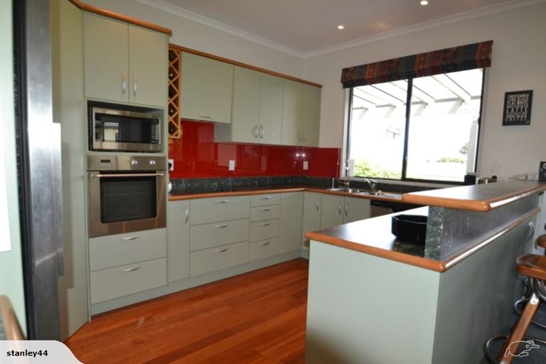 Photo of property in 3 Golf Haven Way, Annesbrook, Nelson, 7011