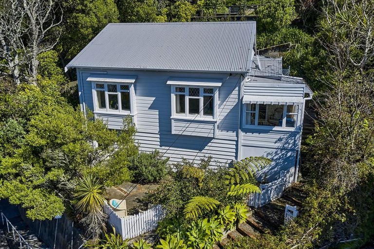 Photo of property in 23 Mairangi Road, Wadestown, Wellington, 6012