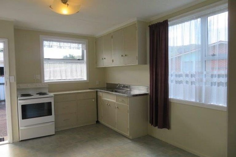 Photo of property in 2/109 Clouston Park Road, Clouston Park, Upper Hutt, 5018