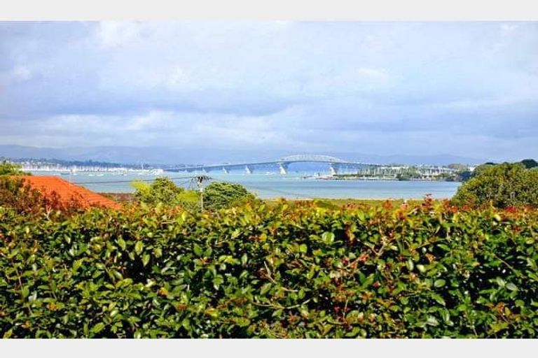 Photo of property in 30 Regent Street, Devonport, Auckland, 0624