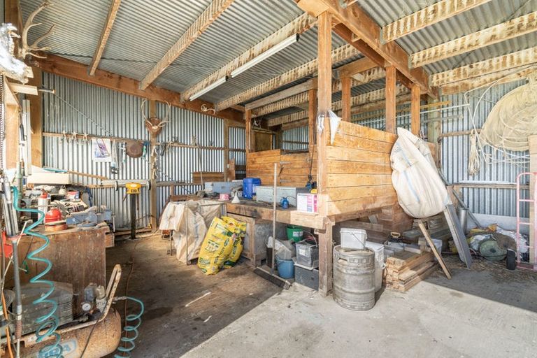 Photo of property in 220 North Makarewa Grove Bush Road, Makarewa, Invercargill, 9876