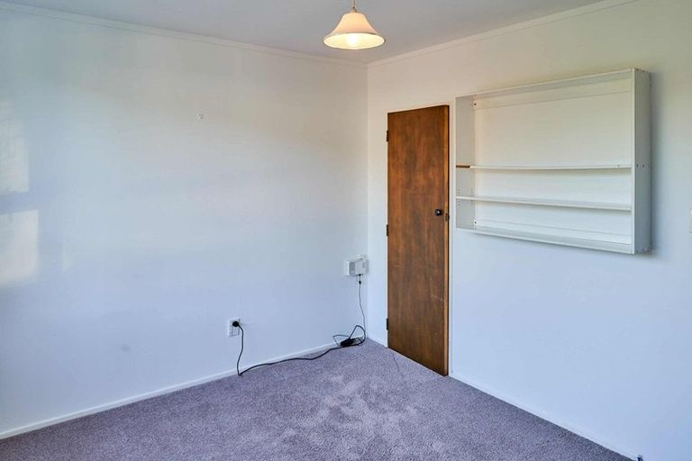 Photo of property in 11 Lauderdale Road, Papakowhai, Porirua, 5024