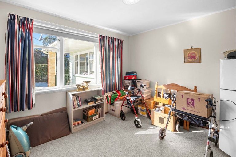 Photo of property in 99 Clawton Street, Westown, New Plymouth, 4310