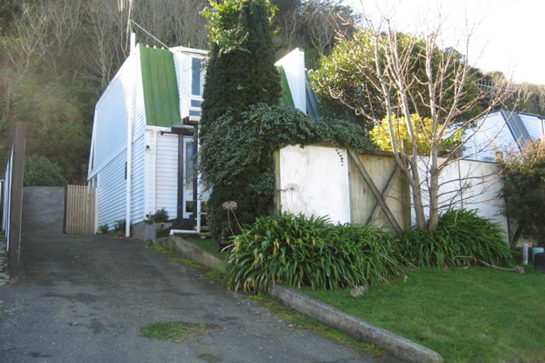 Photo of property in 36a Ranelagh Street, Karori, Wellington, 6012