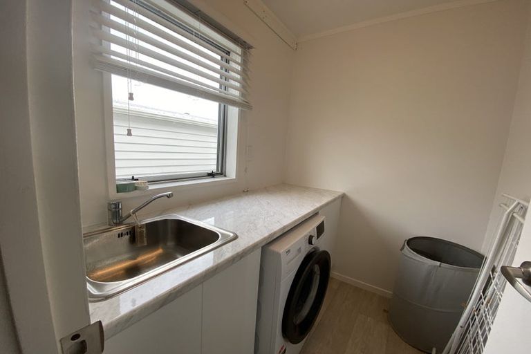 Photo of property in 17 Tranmere Road, Fairfield, Hamilton, 3214