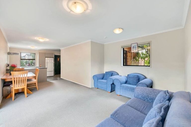 Photo of property in St Claire Village, 41/172 Mcleod Road, Te Atatu South, Auckland, 0610