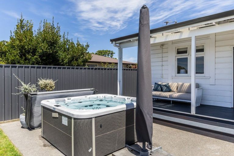 Photo of property in 49 Mcdonald Street, Napier South, Napier, 4110