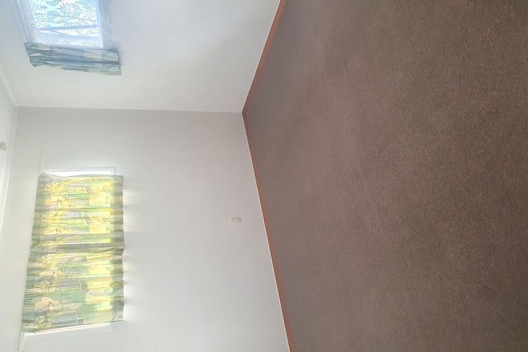 Photo of property in 121a Russell Road, Manurewa, Auckland, 2102