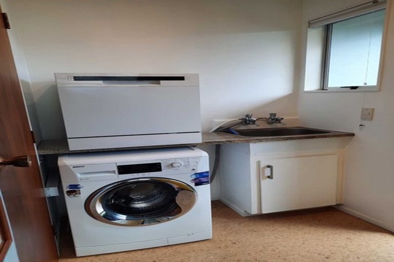 Photo of property in 6a Awamutu Grove, Waiwhetu, Lower Hutt, 5010