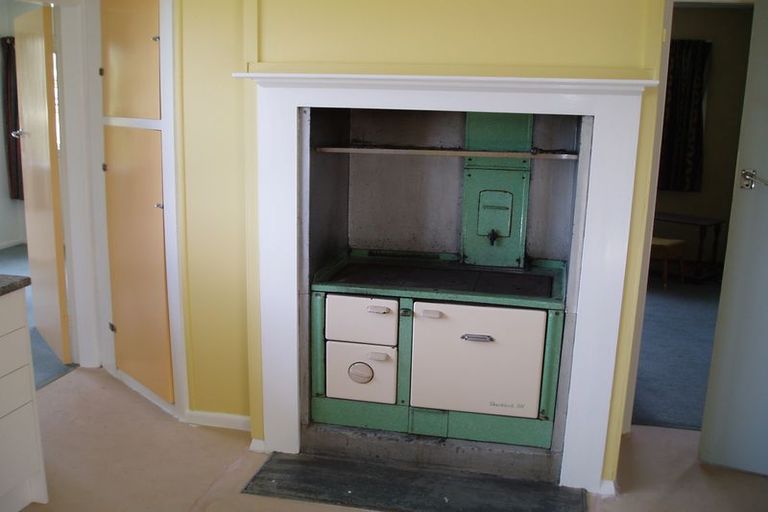 Photo of property in 34 Allan Street, Waimate, 7924