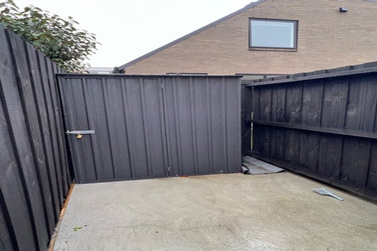 Photo of property in 2/20 Dickens Street, Addington, Christchurch, 8024