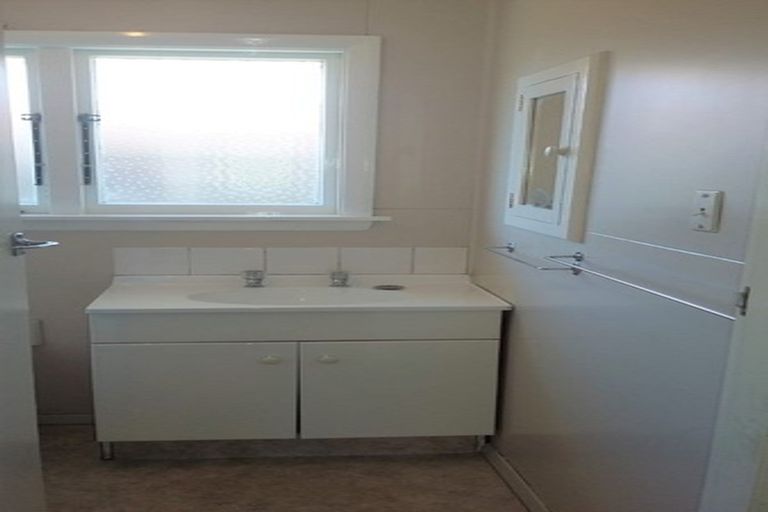 Photo of property in 55 Farrington Avenue, Bishopdale, Christchurch, 8053