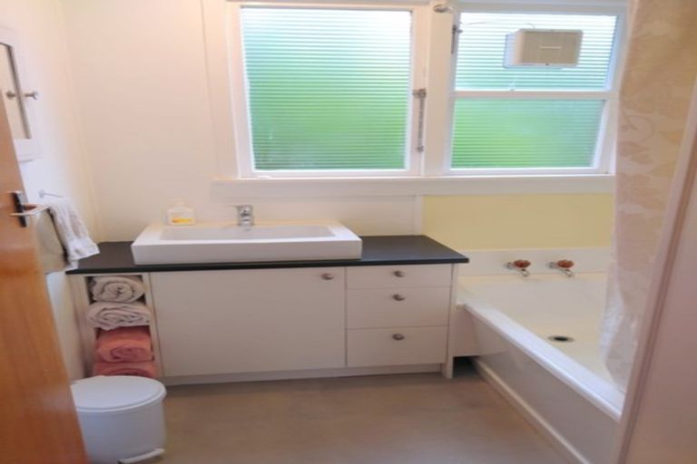 Photo of property in 5/89 Brougham Street, New Plymouth, 4310