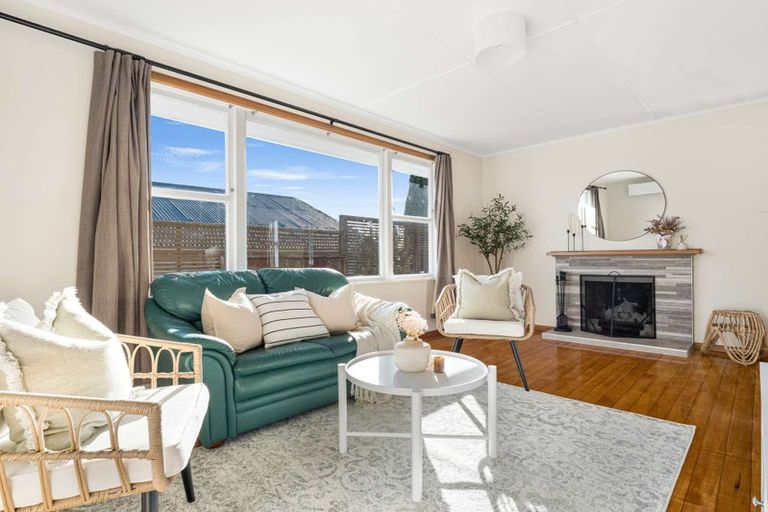 Photo of property in 45 Puriri Street, Helensville, 0800