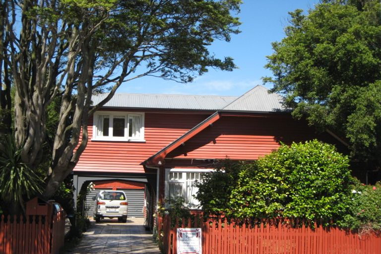 Photo of property in 56 North Parade, Richmond, Christchurch, 8013