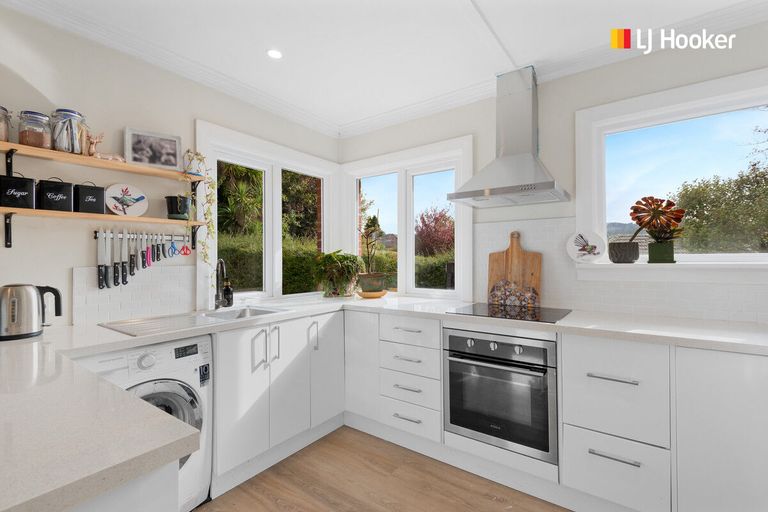 Photo of property in 8 Corbett Street, Green Island, Dunedin, 9018