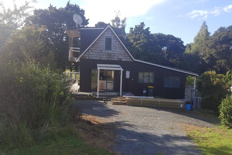 Photo of property in 3185 Kaipara Coast Highway, Glorit, Warkworth, 0984