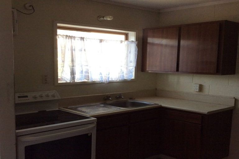 Photo of property in 4/25a Vine Street, Mangere East, Auckland, 2024