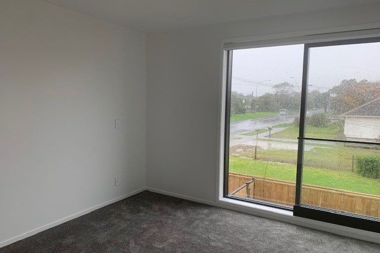 Photo of property in 2/183 Cambridge Terrace, Fairfield, Lower Hutt, 5011