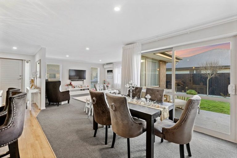 Photo of property in 28 Beachvale Drive, Kaiapoi, 7630