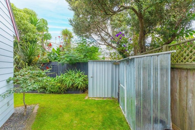 Photo of property in 104a Manly Street, Paraparaumu Beach, Paraparaumu, 5032