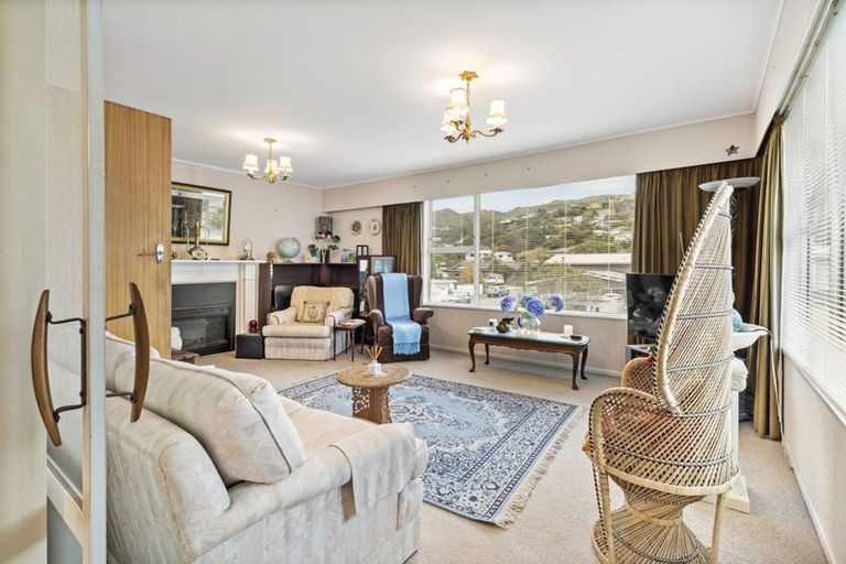 Photo of property in 12 Cortina Avenue, Johnsonville, Wellington, 6037