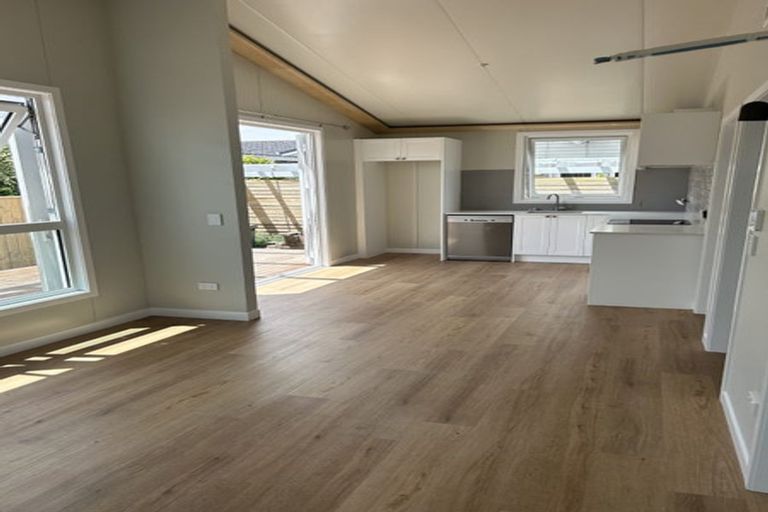 Photo of property in 27 Ava Street, Petone, Lower Hutt, 5012