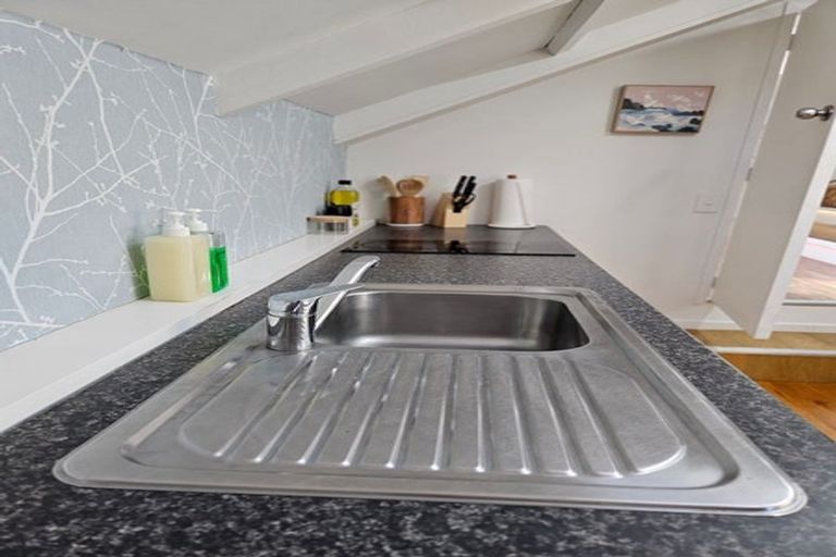 Photo of property in 36 Rame Road, Greenhithe, Auckland, 0632