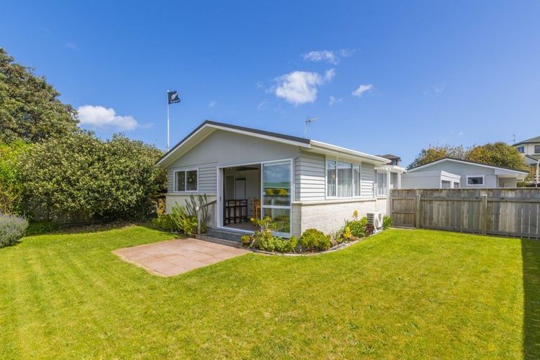 Photo of property in 26 Teoti Street, Paraparaumu Beach, Paraparaumu, 5032