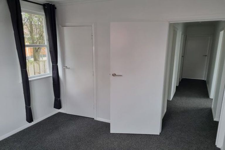 Photo of property in 9 Dampier Avenue, Awapuni, Palmerston North, 4412