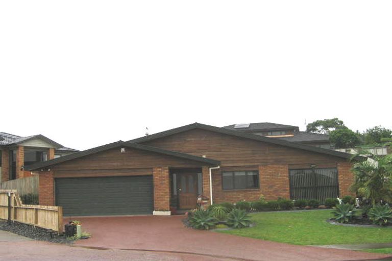 Photo of property in 17 San Lorenzo Rise, Henderson, Auckland, 0612