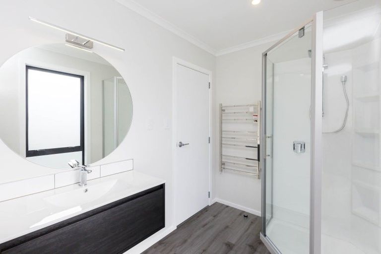 Photo of property in 11 Mawai Hakona Drive, Wallaceville, Upper Hutt, 5018