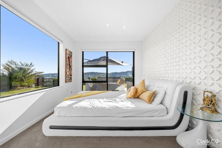 Photo of property in 131 Endeavour Drive, Whitby, Porirua, 5024