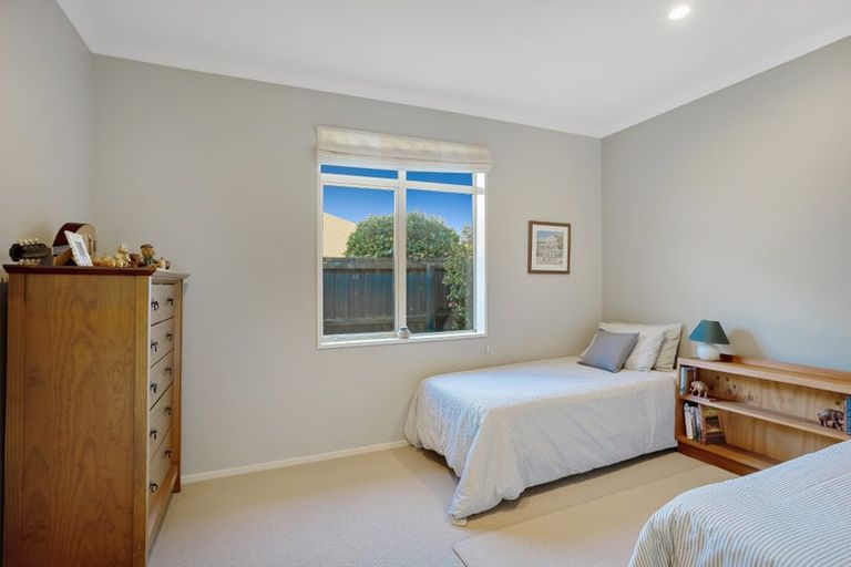 Photo of property in 21 Cairnbrae Drive, Prebbleton, 7604